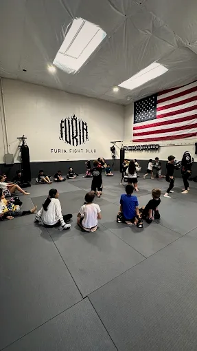A kids class at Fúria Fight Club